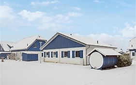 Two-Bedroom Holiday Home in Altefahr/Rugen